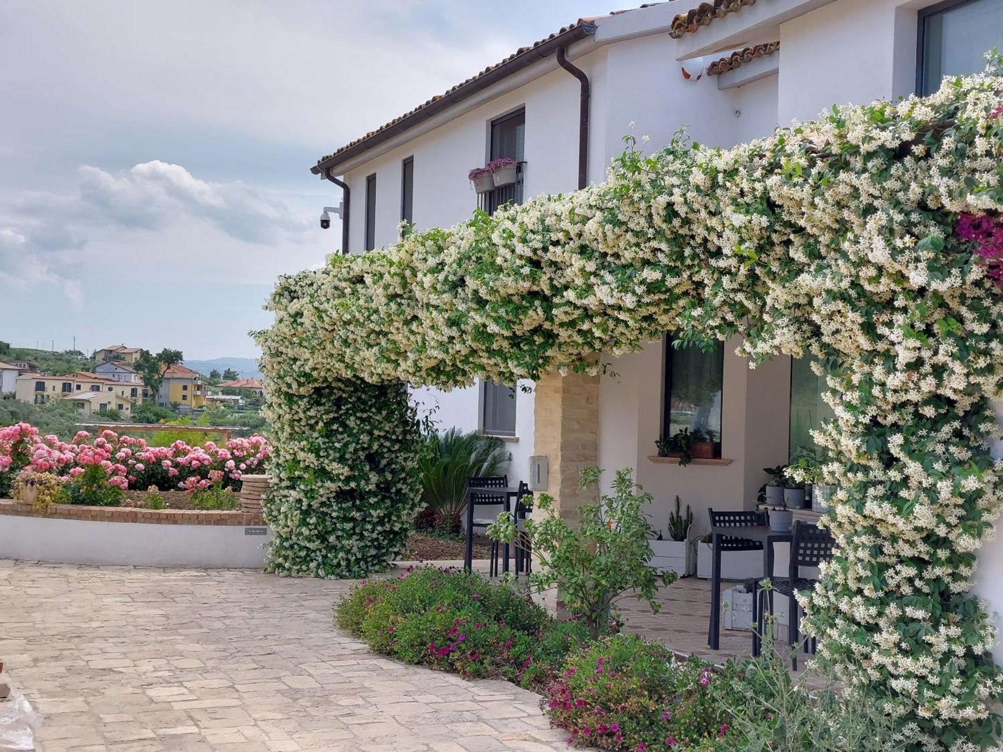 Villaggio Cristina * Monteodorisio