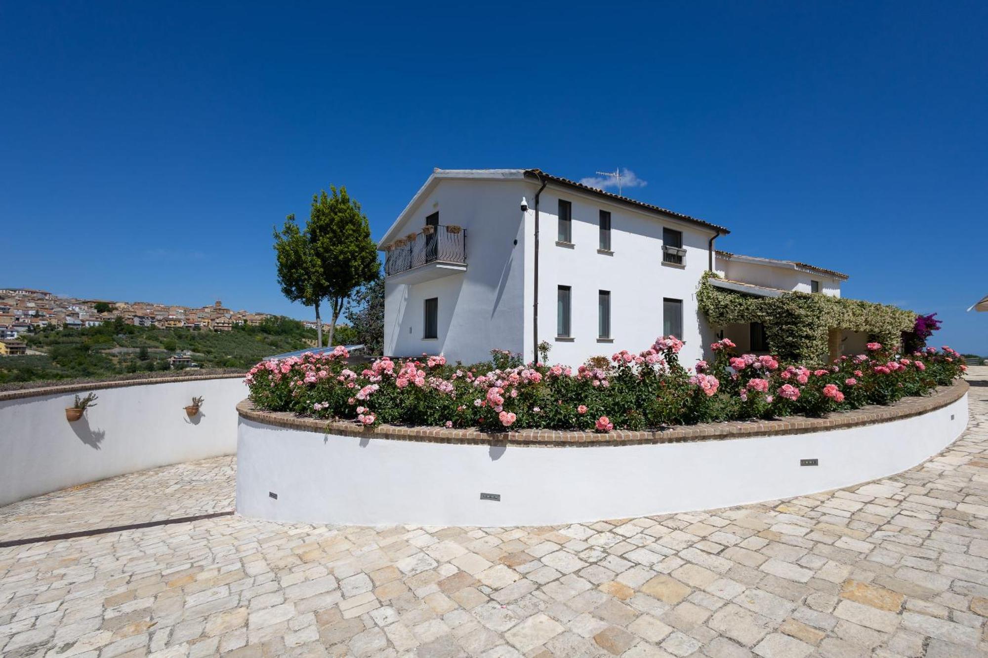 Bed & Breakfast Villaggio Cristina Monteodorisio